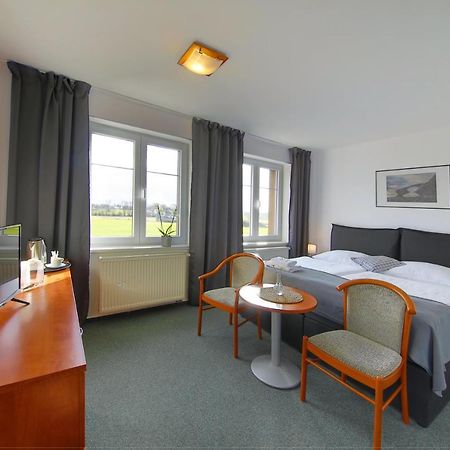 Hotel Brada Jicin Exterior photo