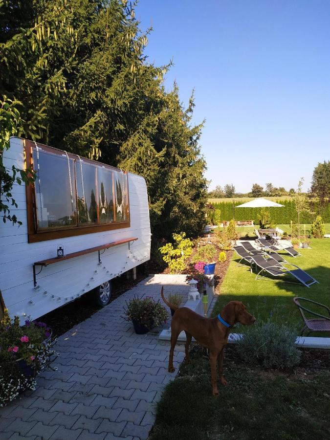 Hotel Brada Jicin Exterior photo