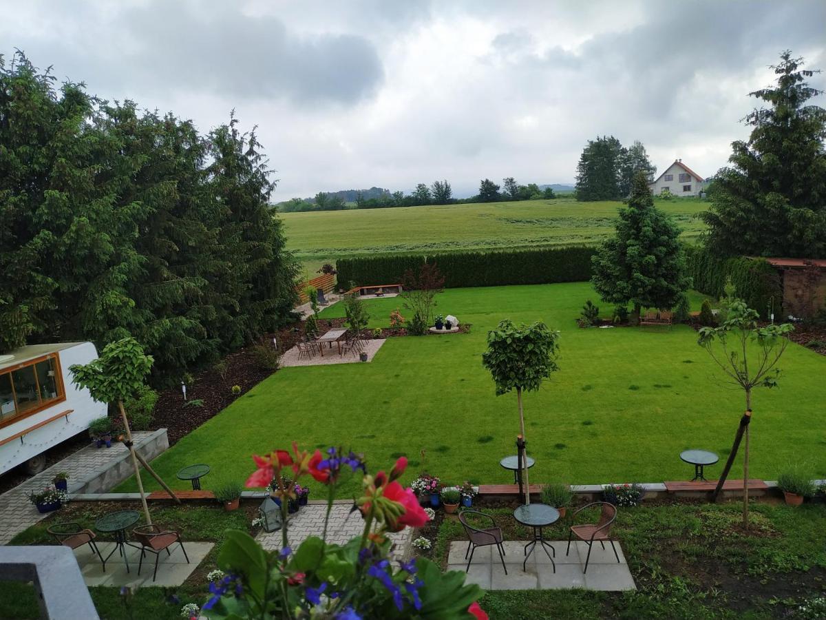 Hotel Brada Jicin Exterior photo