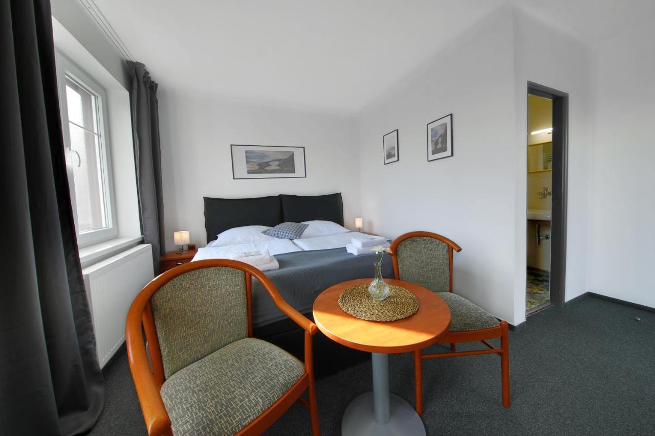 Hotel Brada Jicin Exterior photo